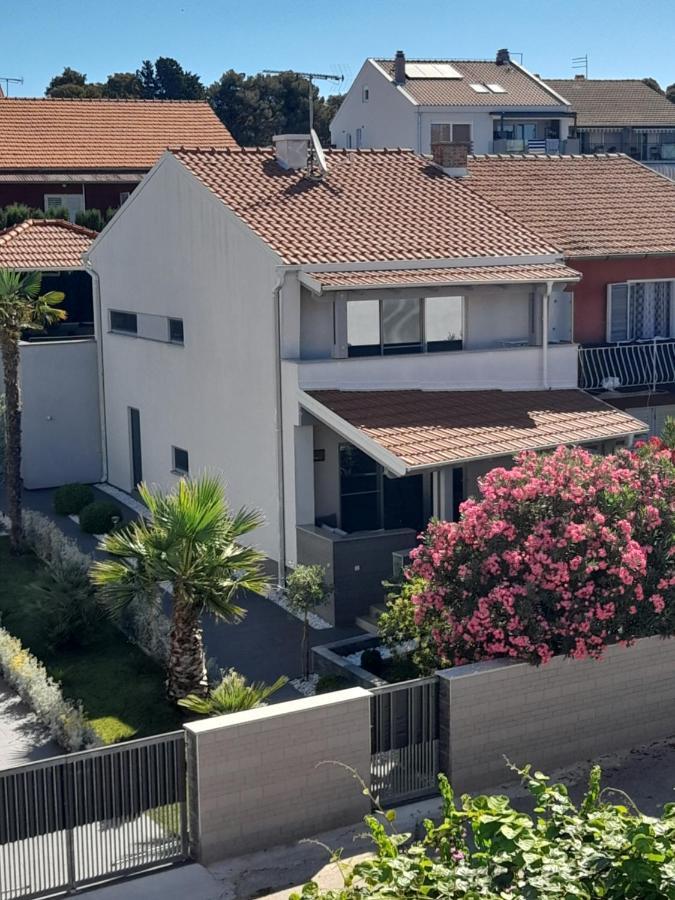 Apartment Gotovina Biograd Na Moru Exterior photo