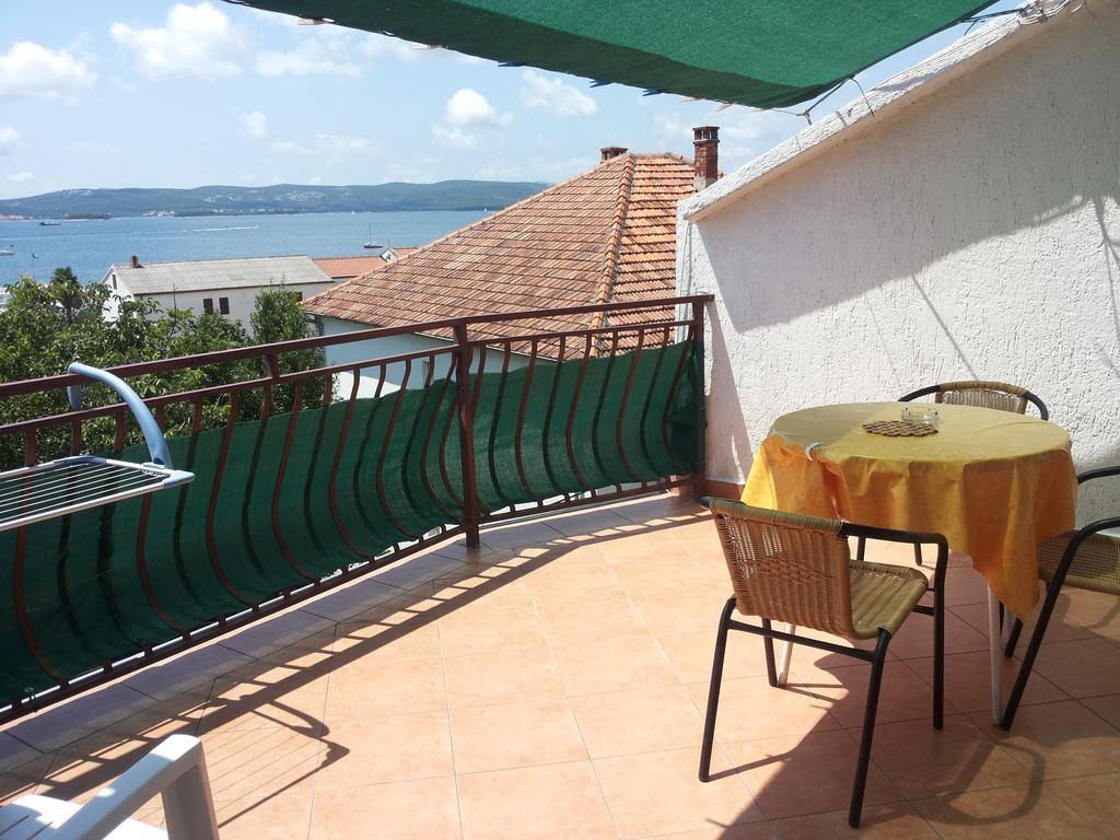 Apartment Gotovina Biograd Na Moru Room photo
