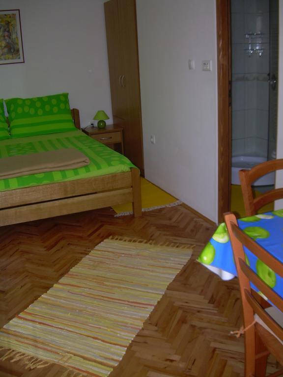 Apartment Gotovina Biograd Na Moru Exterior photo