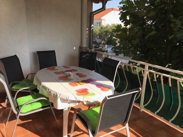 Apartment Gotovina Biograd Na Moru Exterior photo